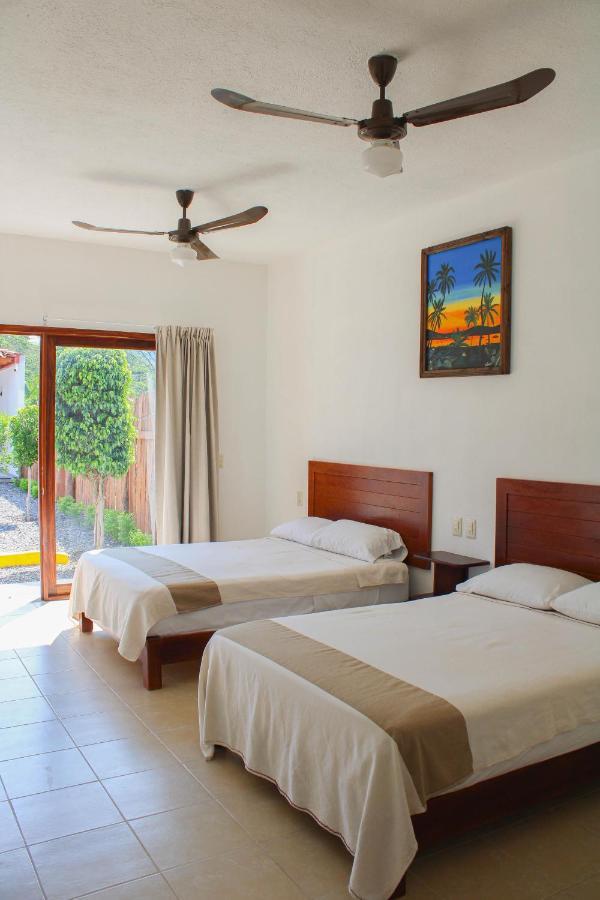 זיהואטנחו Hotel Casa Victoria מראה חיצוני תמונה