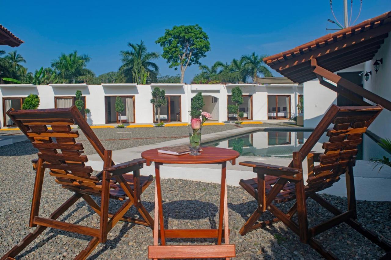 זיהואטנחו Hotel Casa Victoria מראה חיצוני תמונה